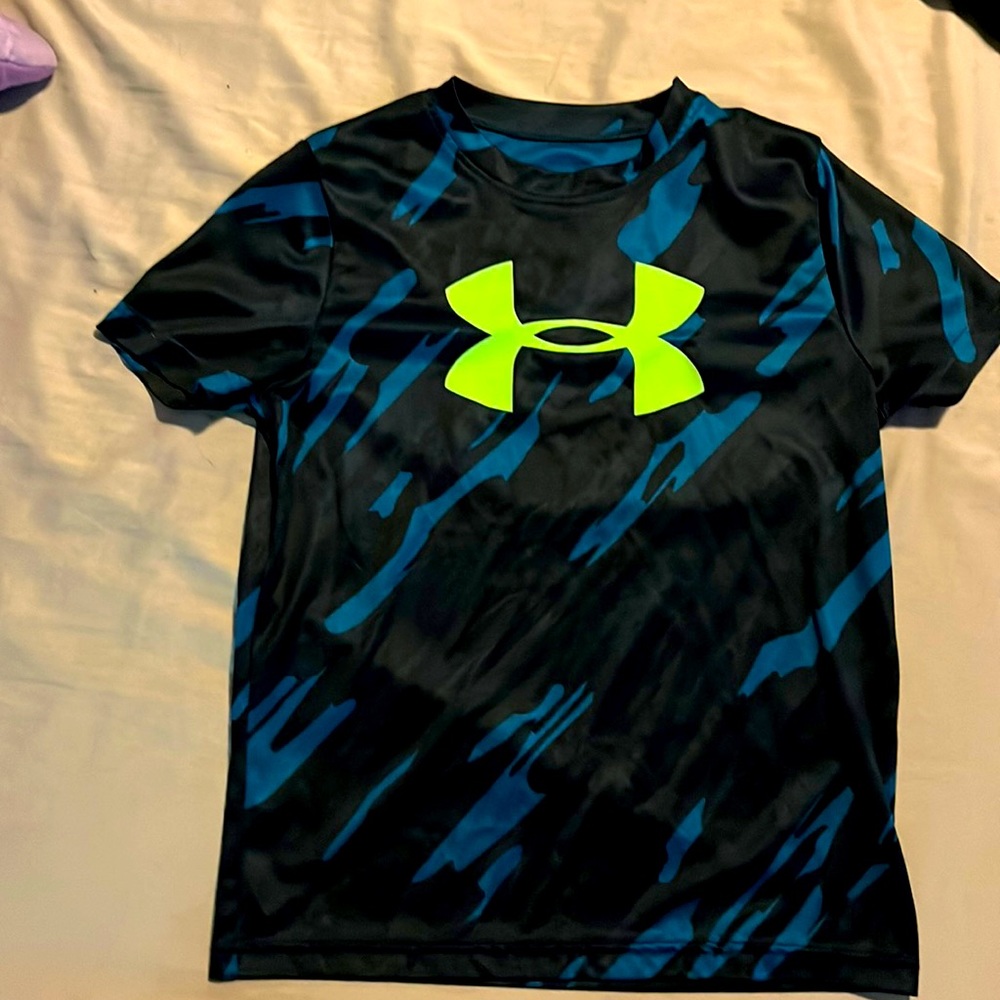 Boys Under Armour shirt